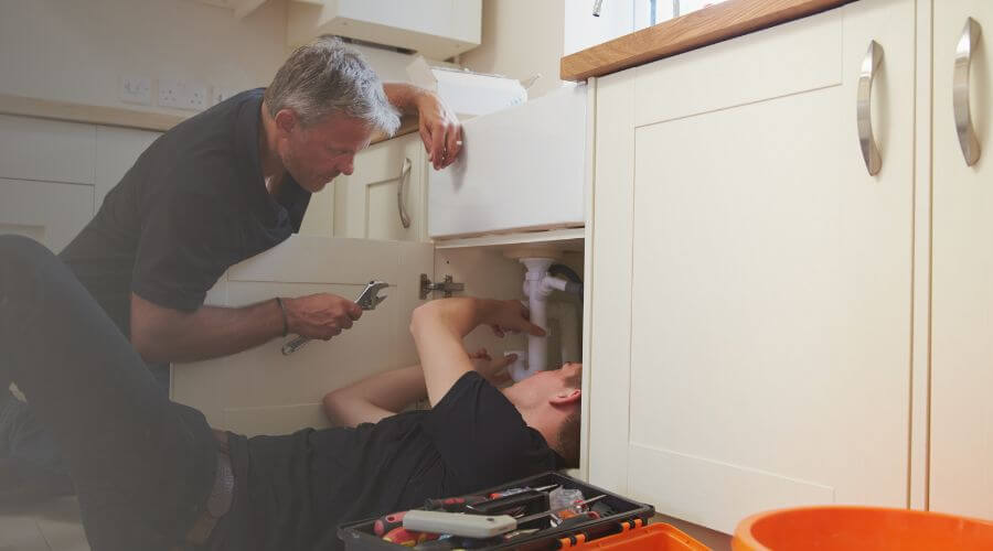 Plumbing Services in Woodlake, CA